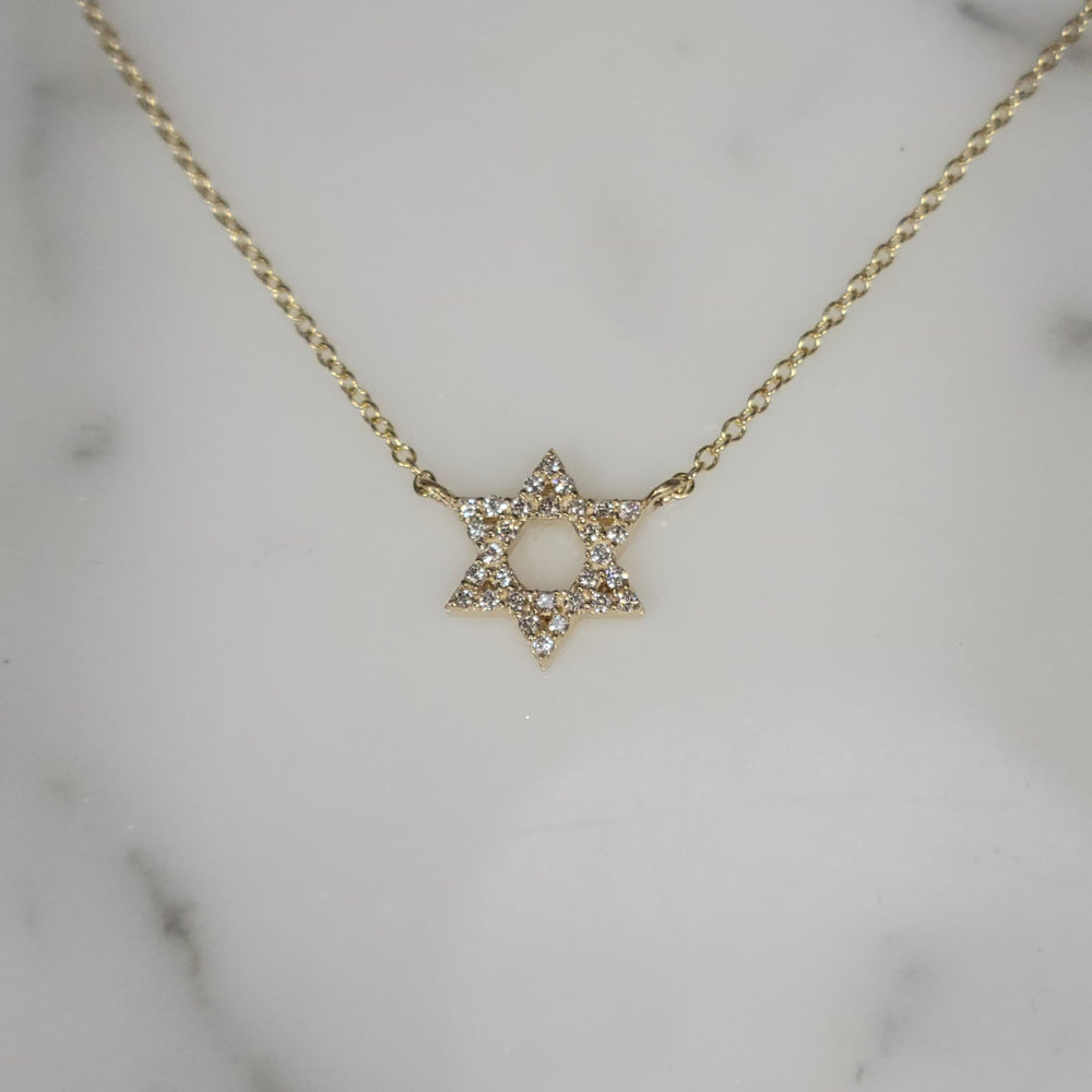 14KT gold and diamonds Star of David