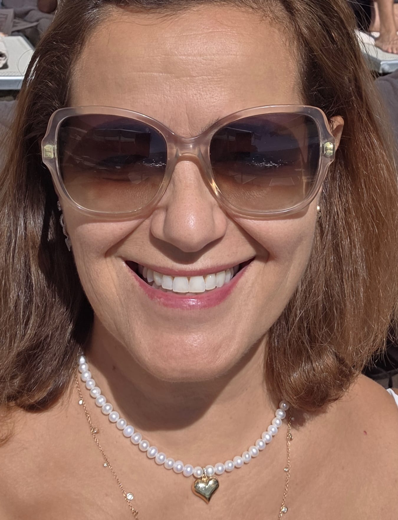 Dalia T Online Necklace Fresh water pearl necklace with a gold & dia puffed heart