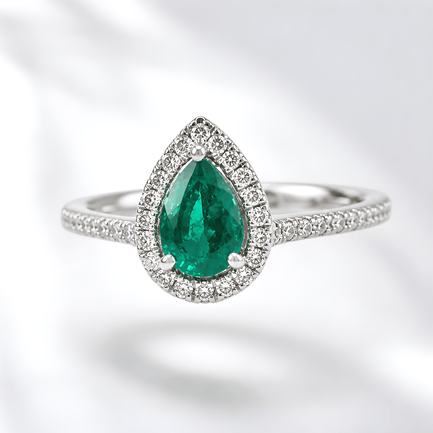 Dalia T Online Ring 6 14KT Natural Emerald & Diamonds Ring